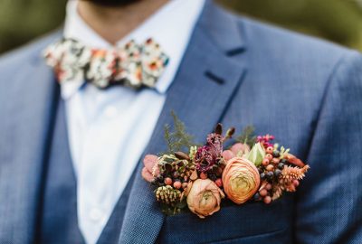 夾板和雛菊花藝設計的壯觀秋季婚禮花藝